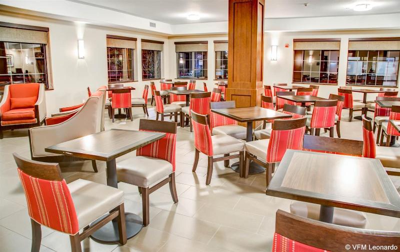 هتل Comfort Suites Tyler South