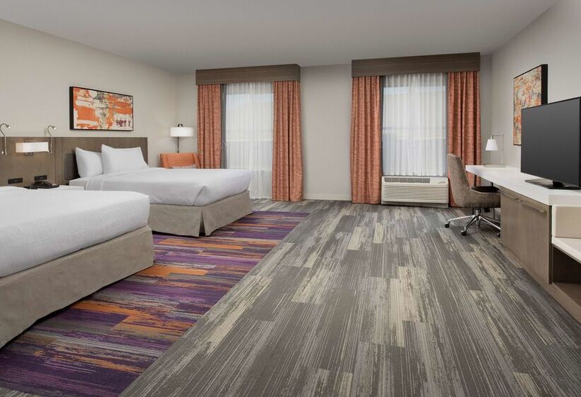 هتل Hilton Garden Inn Columbia Airport