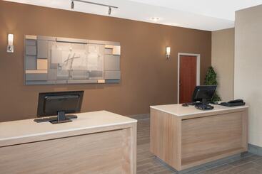 Holiday Inn Express Hotel & Suites Dayton West   Brookville By Ihg