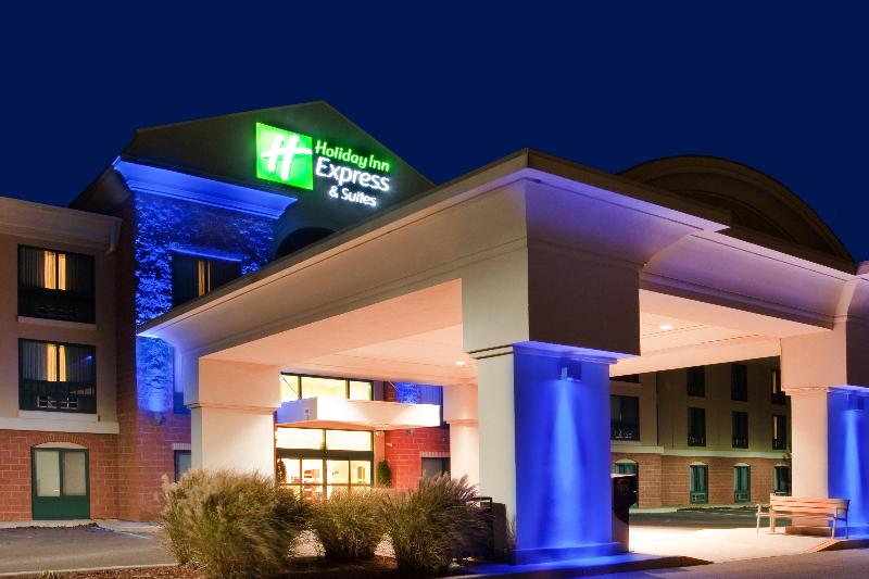 Holiday Inn Express Hotel & Suites Drums Hazelton, An Ihg