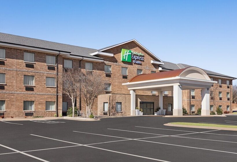 هتل Holiday Inn Express  & Suites Edmond