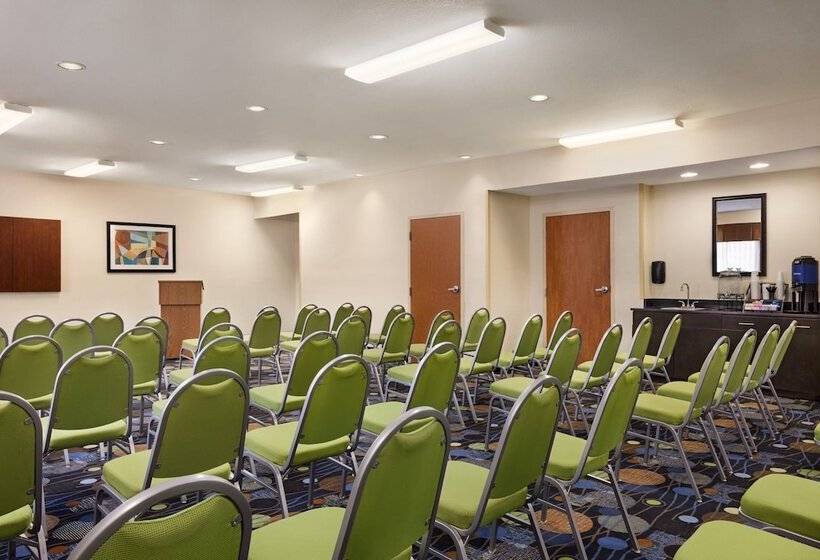 Holiday Inn Express Hotel & Suites Edmond, An Ihg