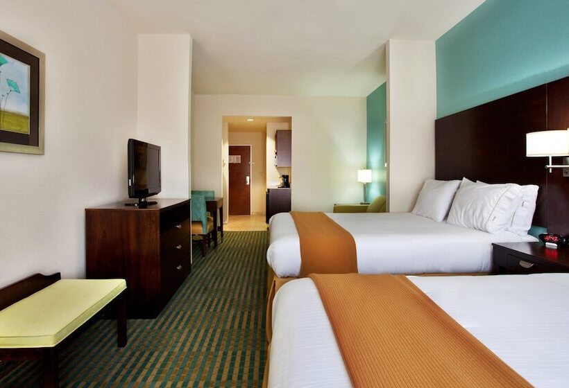 فندق Holiday Inn Express Picayune Stennis Space Center By Ihg