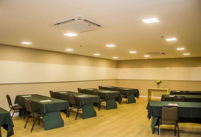 هتل Hilton Garden Inn Maceio