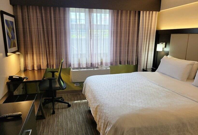 هتل Holiday Inn Express Maspeth, An Ihg
