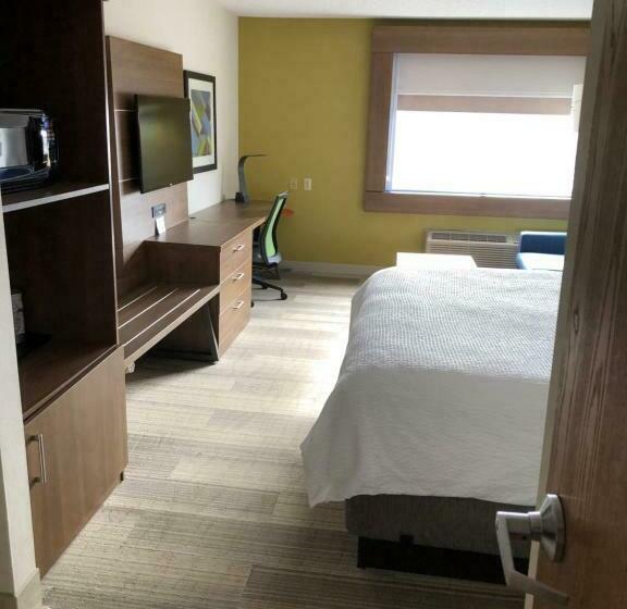 فندق Holiday Inn Express Mt. Vernon, An Ihg