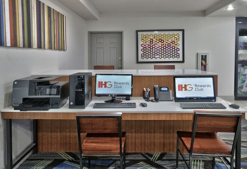 هتل Holiday Inn Express Santa Rosa, An Ihg
