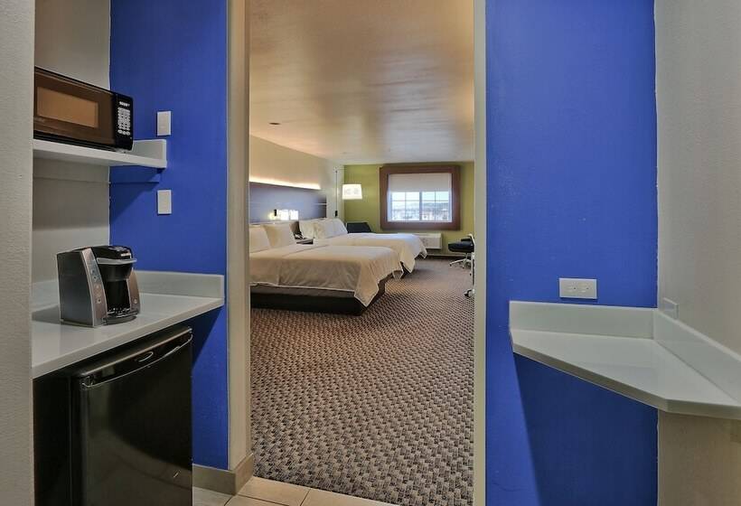 هتل Holiday Inn Express Santa Rosa, An Ihg
