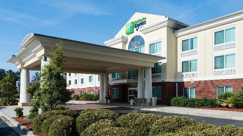 בית מלון כפרי Holiday Inn Exp Walterboro By Ihg