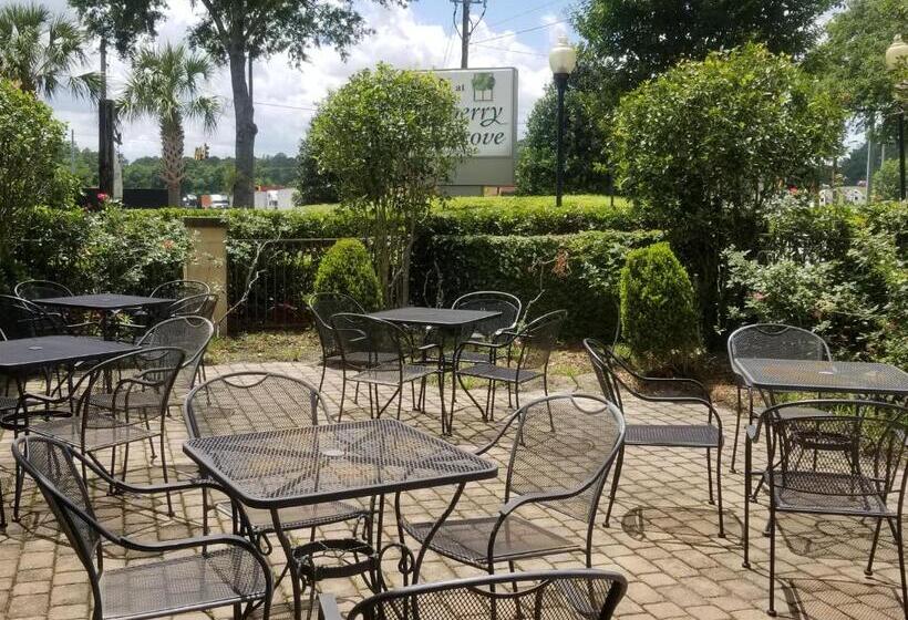 فندق Inn At Mulberry Grove