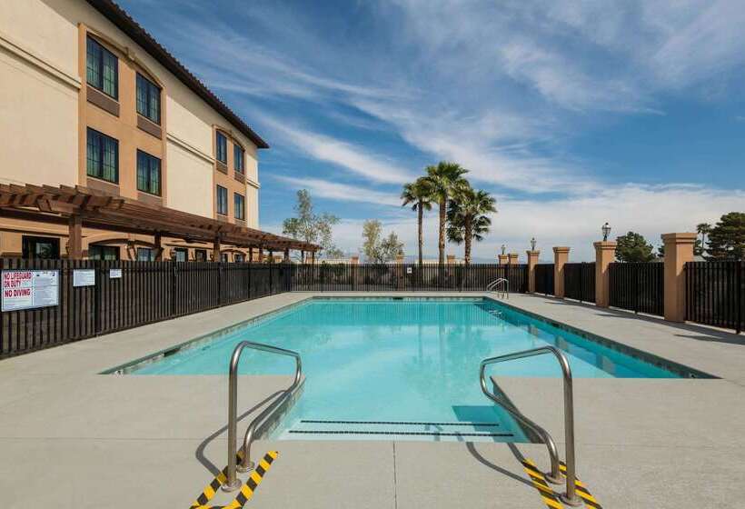 Fotos del hotel La Quinta By Wyndham Las Vegas Airport South:  38