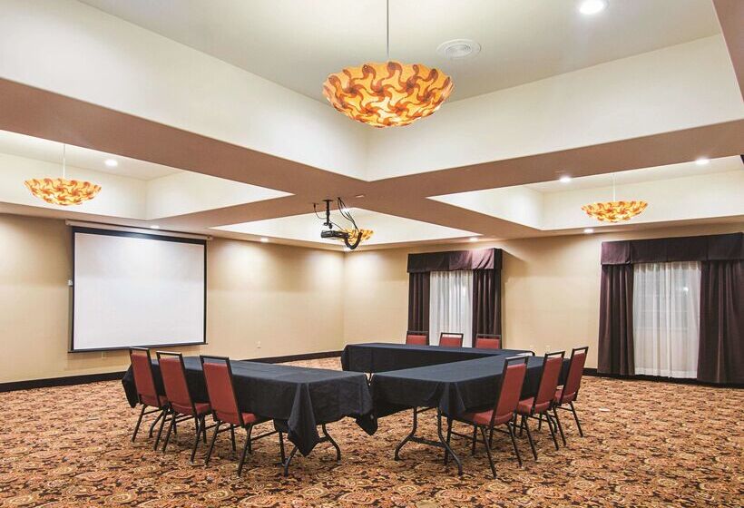 فندق La Quinta Inn & Suites By Wyndham Woodway  Waco South