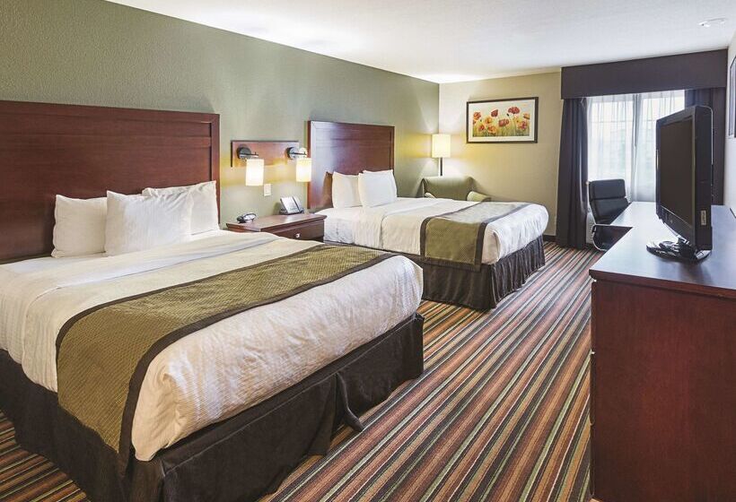 هتل La Quinta By Wyndham Woodway   Waco South