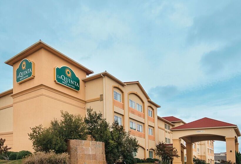هتل La Quinta By Wyndham Woodway   Waco South