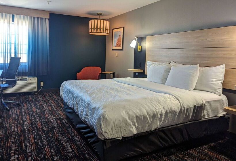 هتل La Quinta By Wyndham Woodway   Waco South