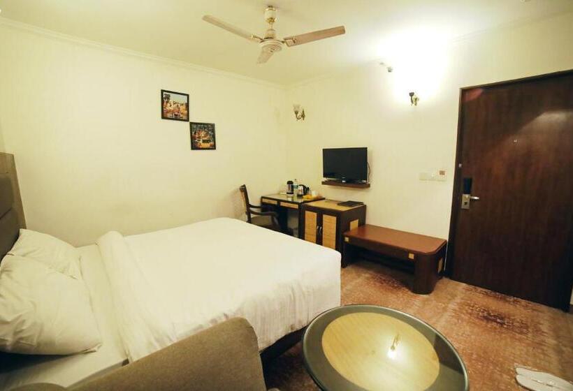 Fotos del hotel Hotel Meraden Grand:  5