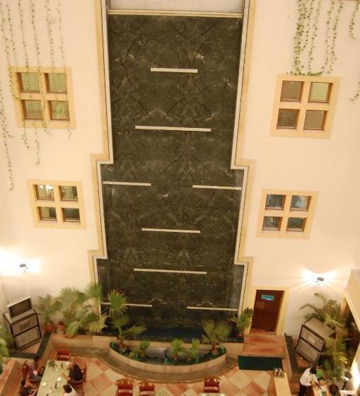 Fotos del hotel Hotel Meraden Grand:  27