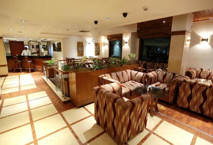 Fotos del hotel Hotel Meraden Grand:  47