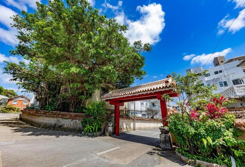 هتل Okinawa