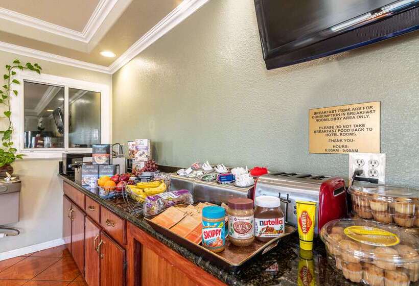 호텔 Rodeway Inn On Historic Route 66