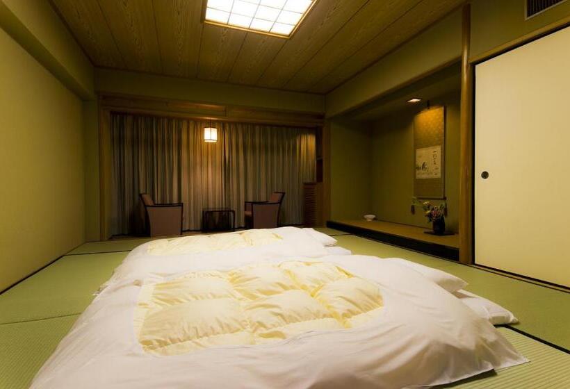 هتل Shiragiku