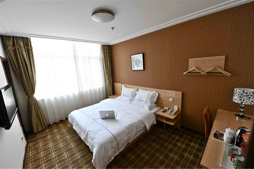 Super 8 Hotel Qingdao Shan Ning