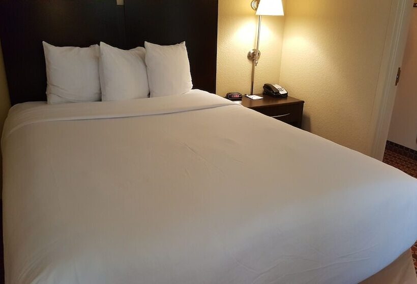 هتل Affordable Suites Of America Rogers   Bentonville