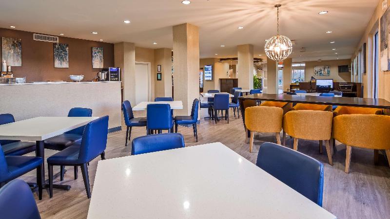 هتل Best Western Dothan Inn & Suites