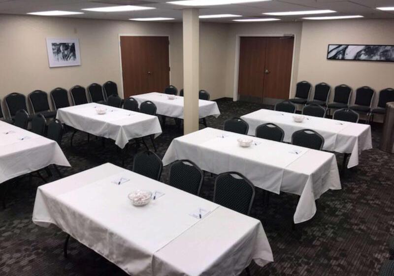 هتل Best Western Dothan Inn & Suites