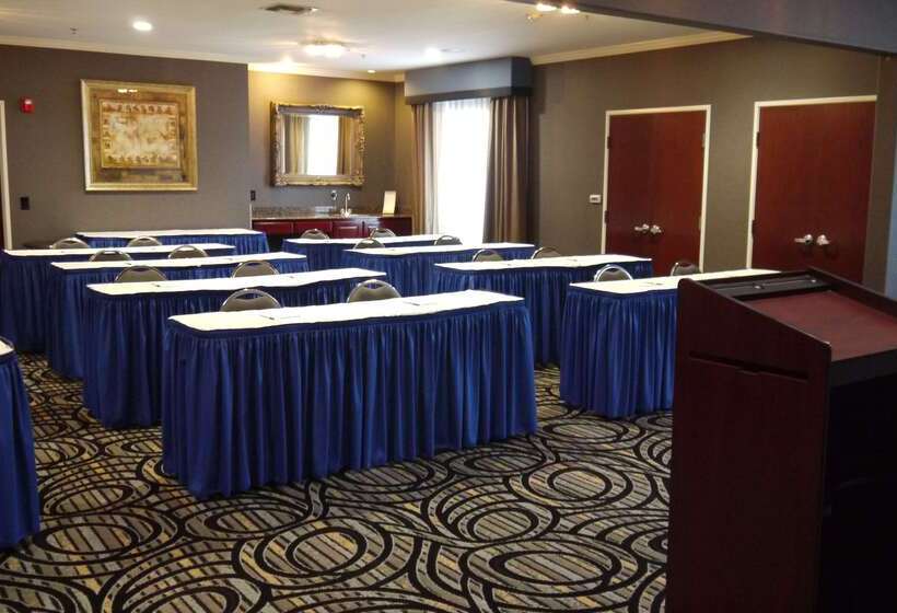هتل Best Western Plus Cutting Horse Inn & Suites