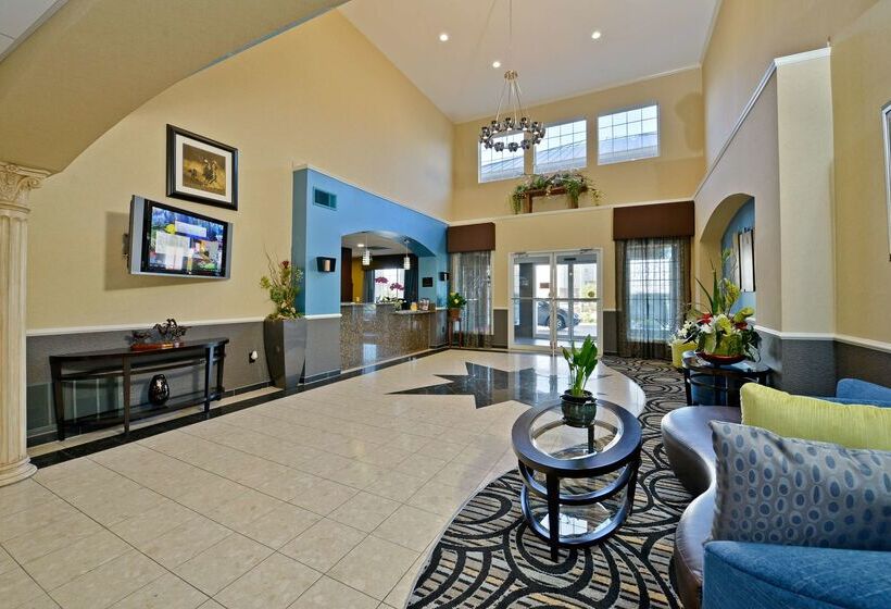 هتل Best Western Plus Cutting Horse Inn & Suites