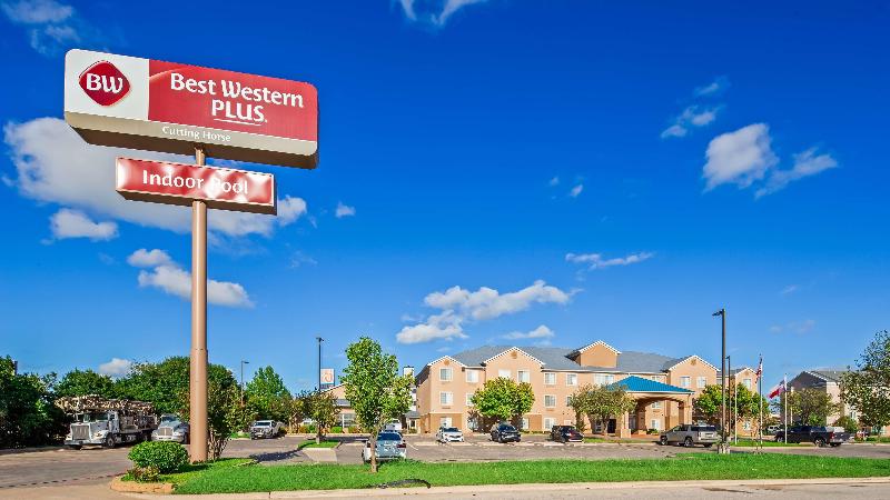 هتل Best Western Plus Cutting Horse Inn & Suites