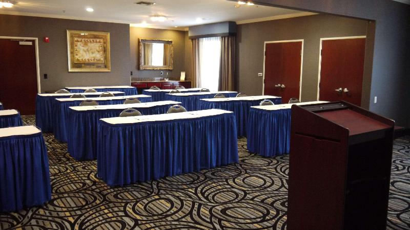 هتل Best Western Plus Cutting Horse Inn & Suites
