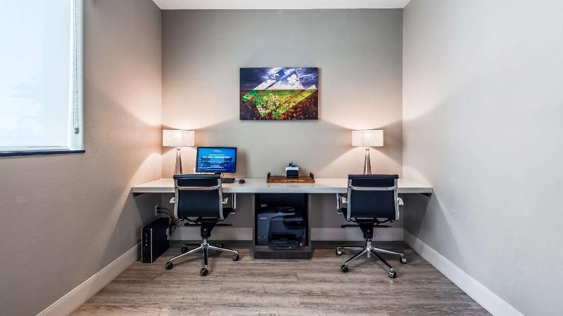 Best Western Plus Killeen/fort Cavazos Hotel & Suites