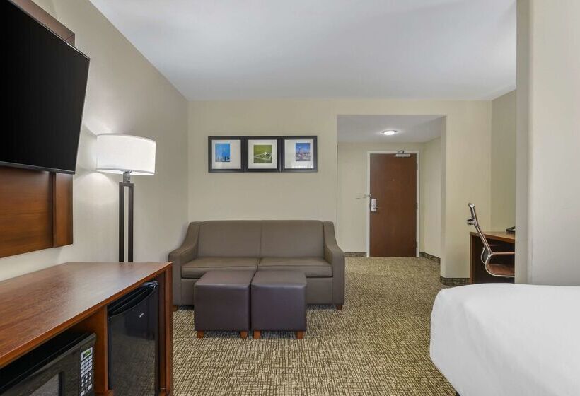 هتل Comfort Suites At Kennesaw State University