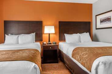 هتل Comfort Suites Jackson I 40