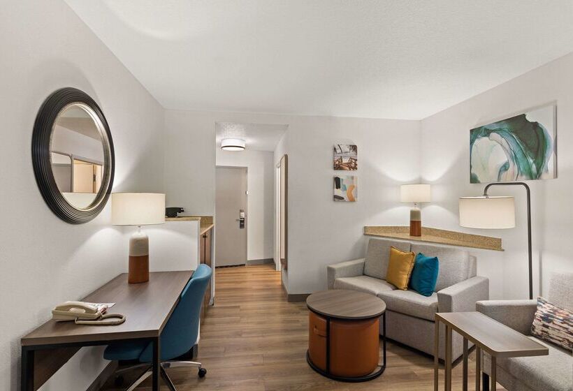 هتل Comfort Suites Vero Beach I95
