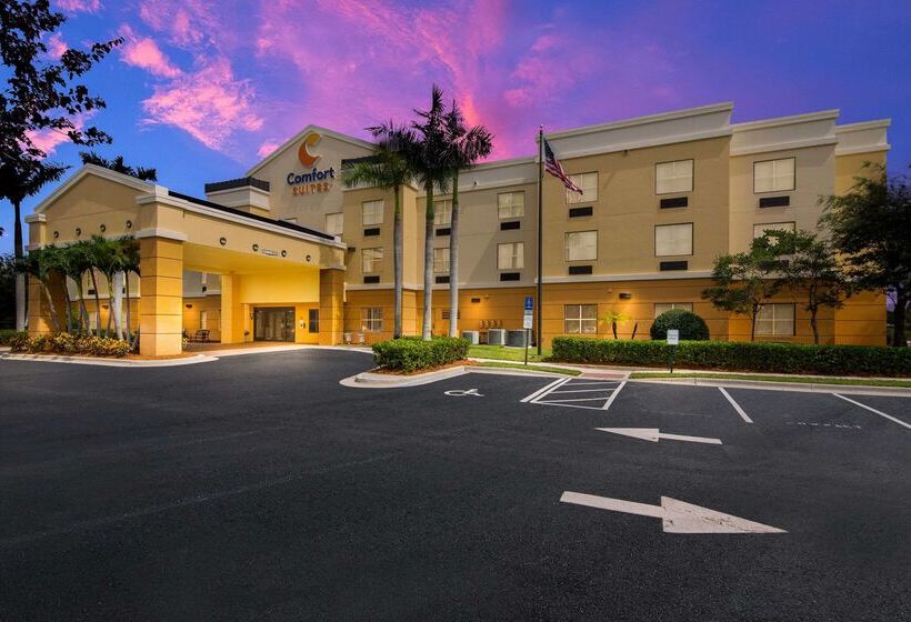 هتل Comfort Suites Vero Beach I95