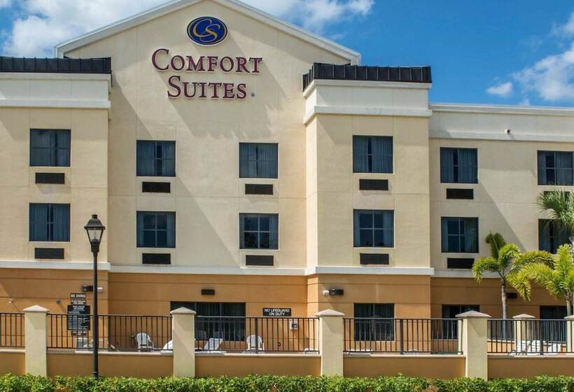 هتل Comfort Suites Vero Beach I95