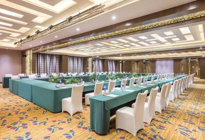 هتل Crowne Plaza Huangshan Yucheng, An Ihg