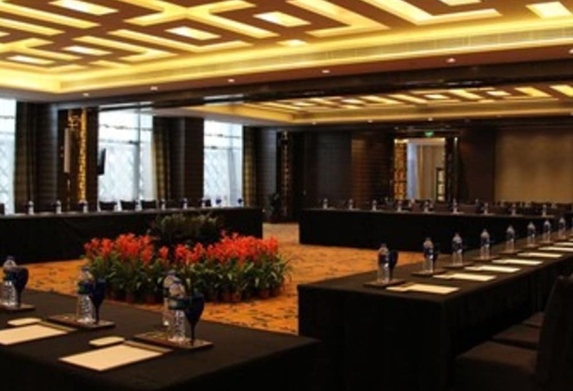 هتل Crowne Plaza Huangshan Yucheng, An Ihg