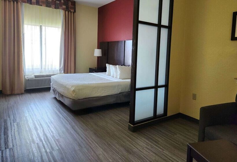 호텔 Days Inn & Suites By Wyndham Houston / West Energy Corridor