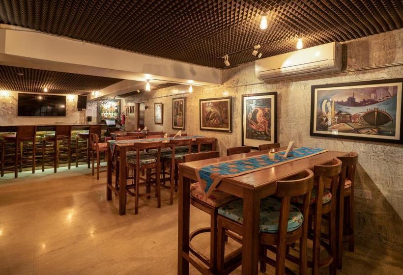 בית מלון כפרי Executive Enclave