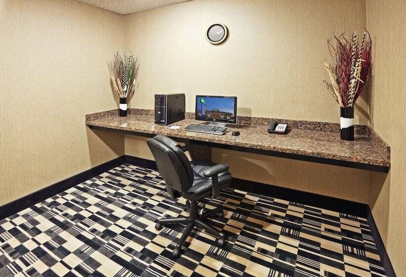 Holiday Inn Express Hotels & Suites Jacksonville, An Ihg