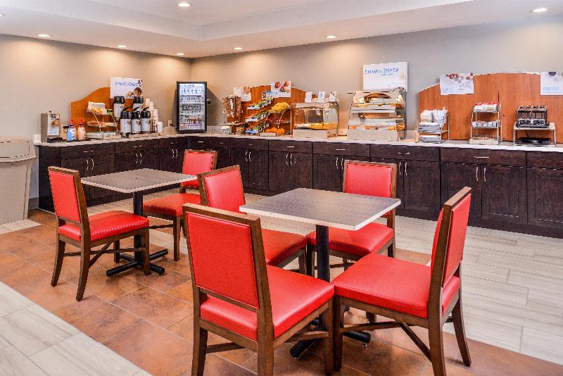 هتل Holiday Inn Express & Suites Lacey   Olympia, An Ihg