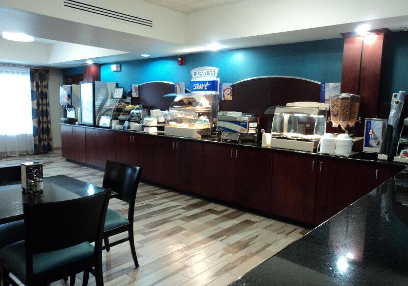 호텔 Holiday Inn Express & Suites Roanoke Rapids Se By Ihg