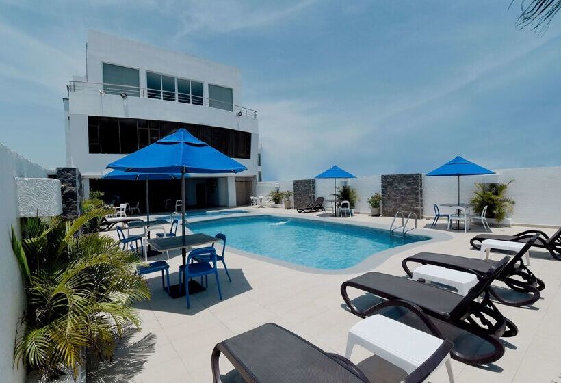 هتل Howard Johnson By Wyndham Barranquilla Versalles