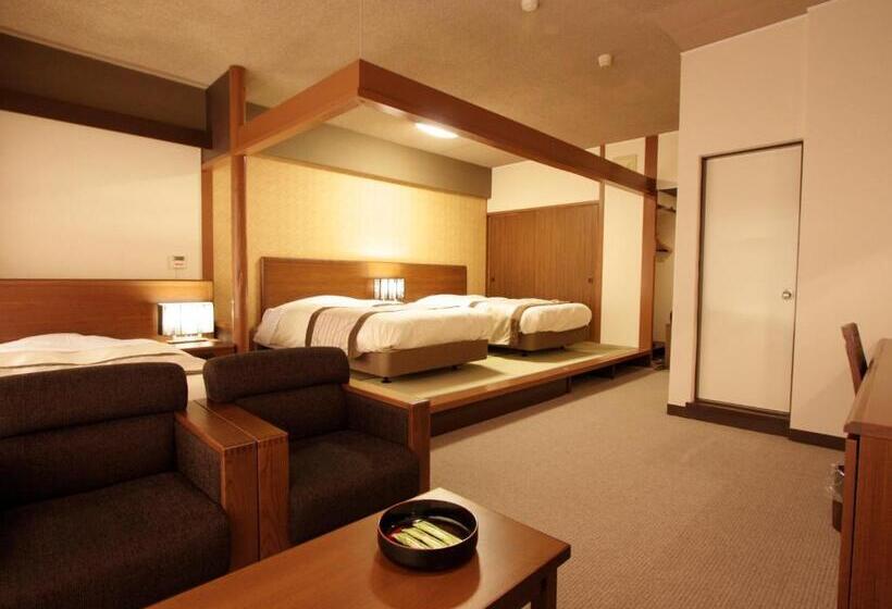 هتل Misasa Royal