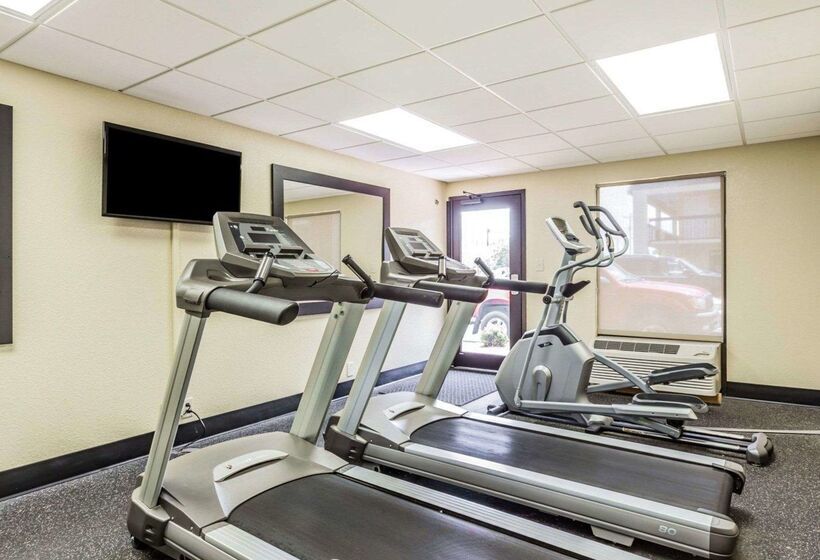هتل Quality Inn Mt Pleasant   Charleston