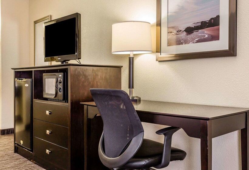 هتل Quality Inn Mt Pleasant   Charleston